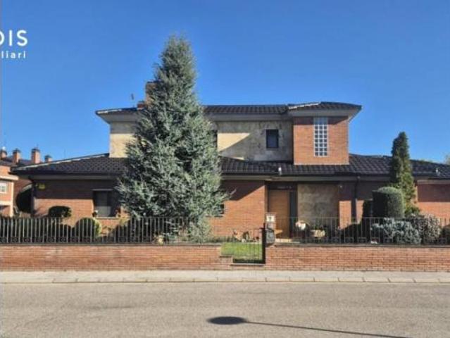 Casa en venta en Segrià, Catalunya