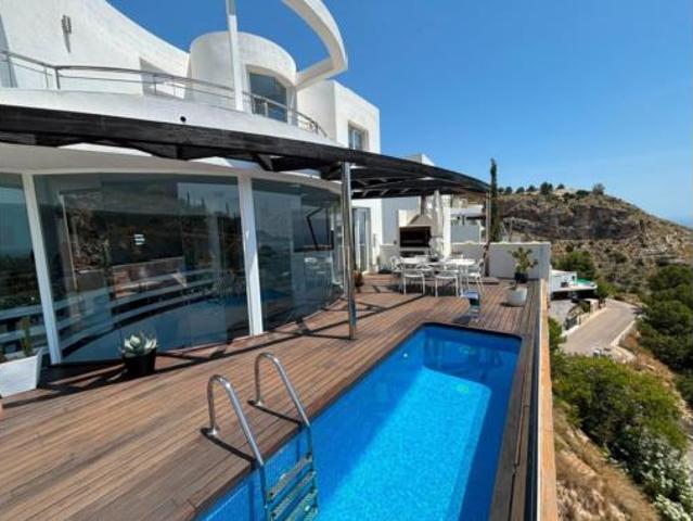 Casa en venta en la Marina Baixa, Valencia