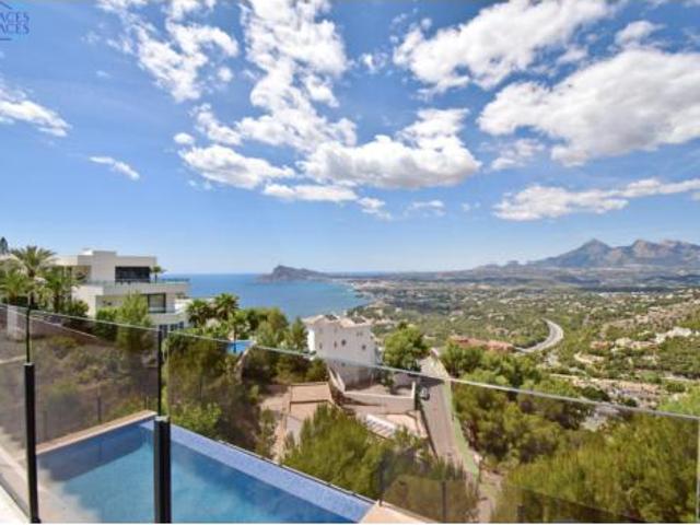Casa en venta en la Marina Baixa, Valencia