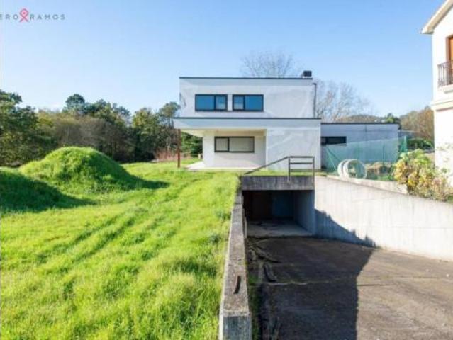 Casa en venta en Ames, Santiago
