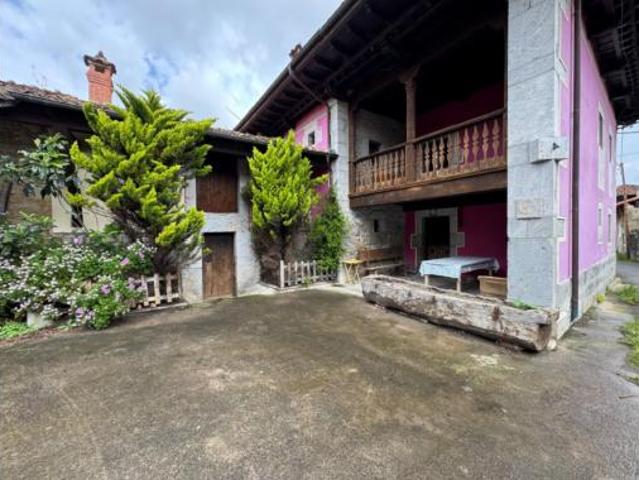 Casa en venta en Amieva