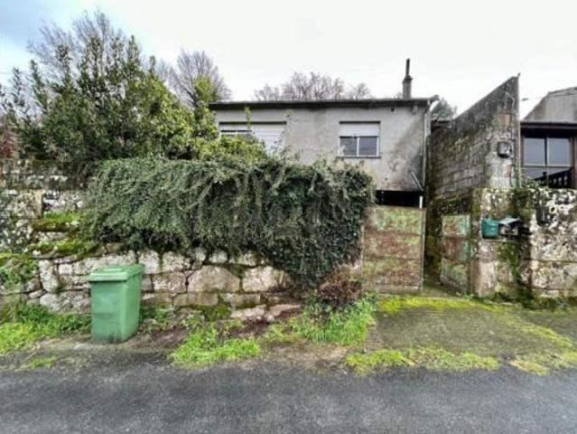 Casa en venta en Amoeiro