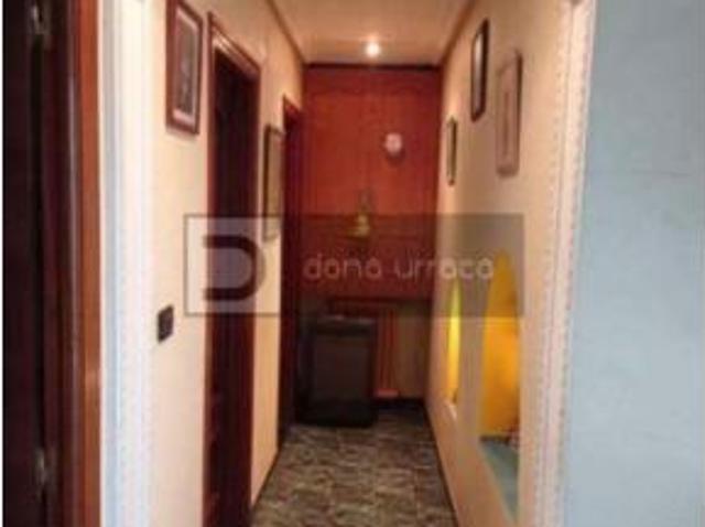 Casa en venta en Amoeiro, Ourense
