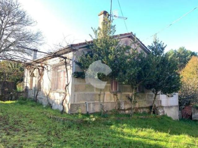Casa en venta en Amoeiro, Ourense