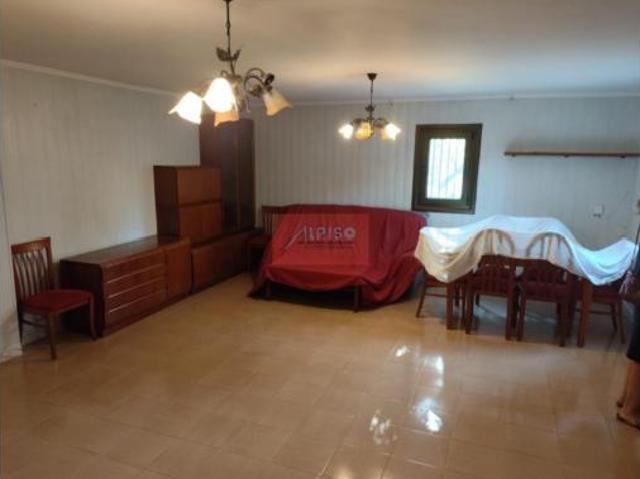 Casa en venta en Amoeiro, Ourense