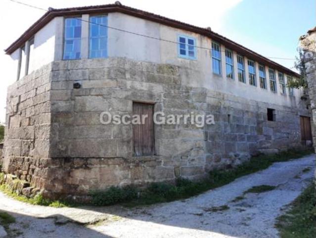 Casa en venta en Amoeiro, Ourense