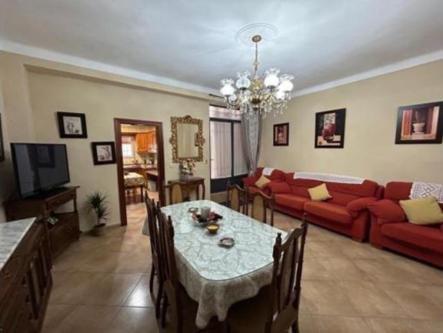 Casa en venta en Antequera, Andalucía