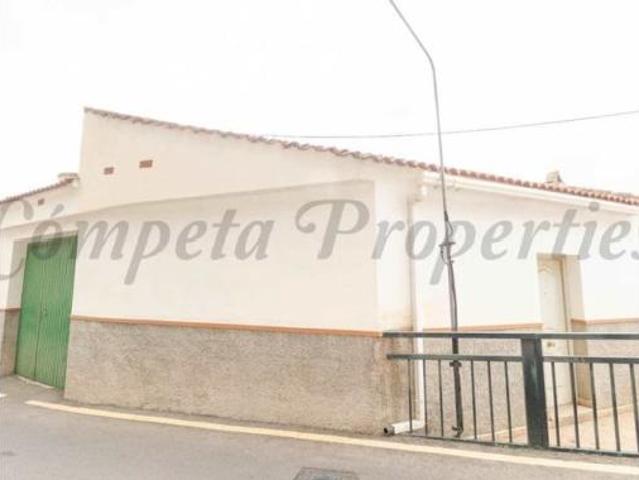 Casa en venta en La Axarquía, Andalucía
