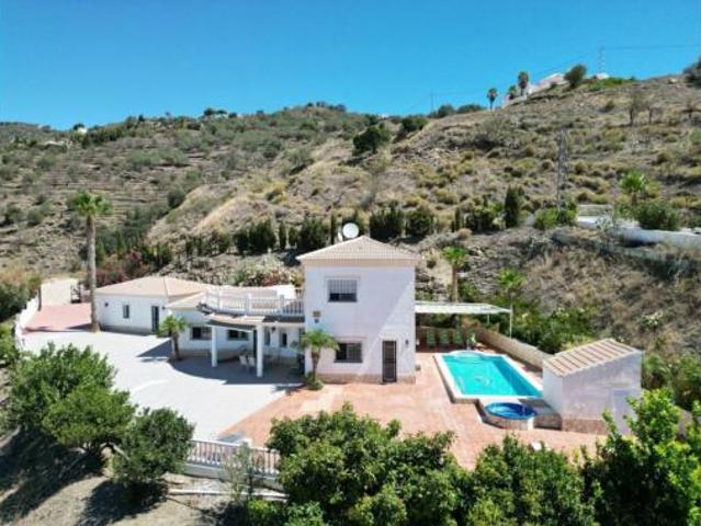 Casa en venta en La Axarquía, Andalucía