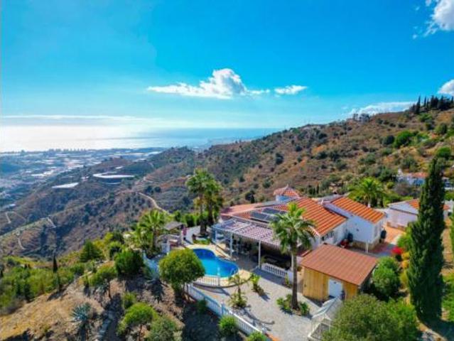 Casa en venta en La Axarquía, Andalucía