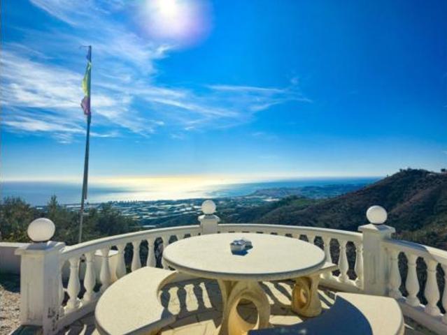 Casa en venta en La Axarquía, Andalucía