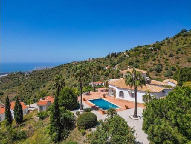 Casa en venta en La Axarquía, Andalucía