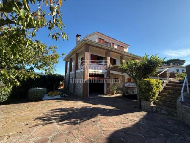 Casa en venta en els Tres Turons, Maresme