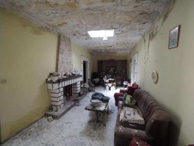 Casa en venta en Argamasilla De Alba, Castilla-La Mancha