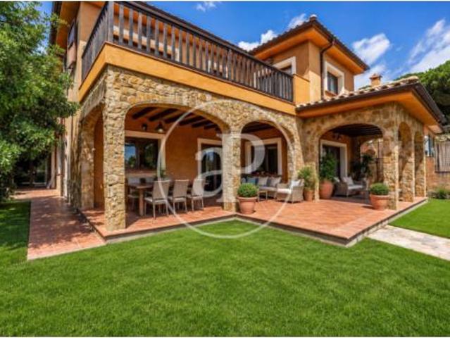 Casa en venta en Urbanització de Can Barrau, Maresme
