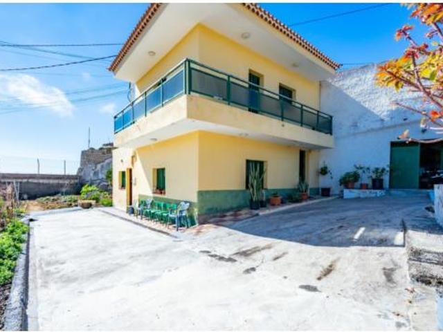 Casa en venta en Arico, Canarias
