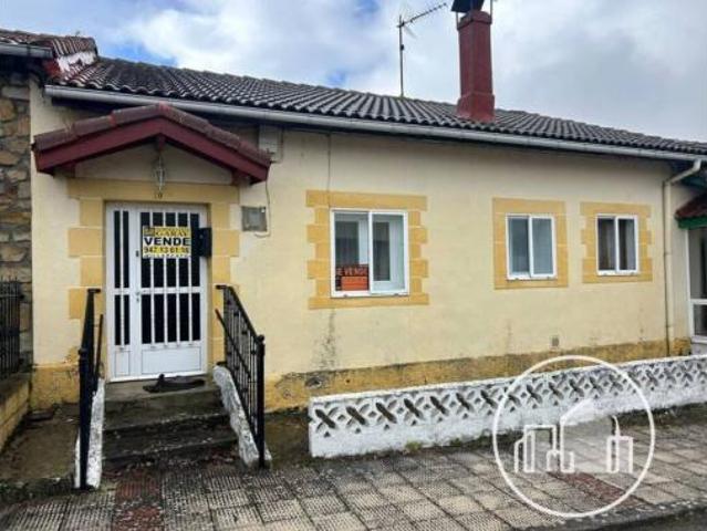 Casa en venta en Arija, Castilla y León