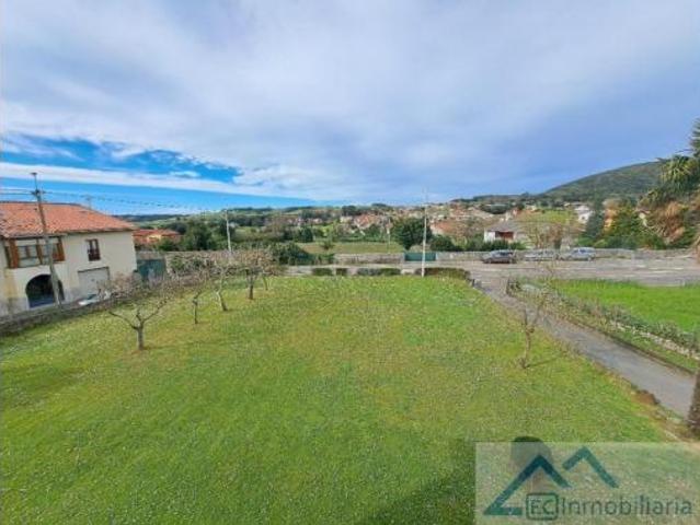 Casa en venta en Barrio Palacio, Arnuero