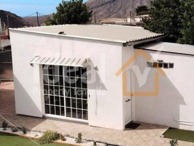Casa en venta en El Bebedero, Arona
