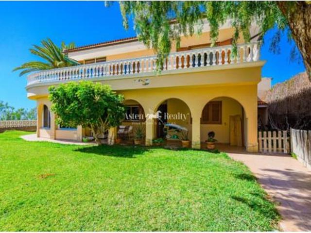 Casa en venta en Los Cristianos, Arona