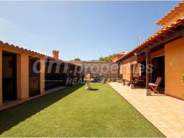 Casa en venta en Cho, Arona