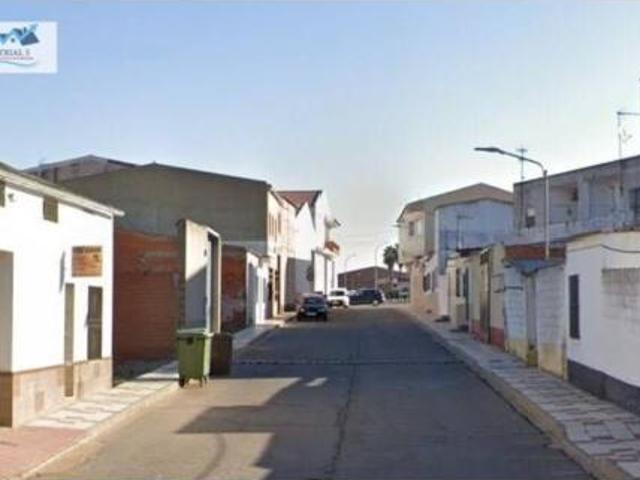 Casa en venta en Arroyo De San Serván, Extremadura