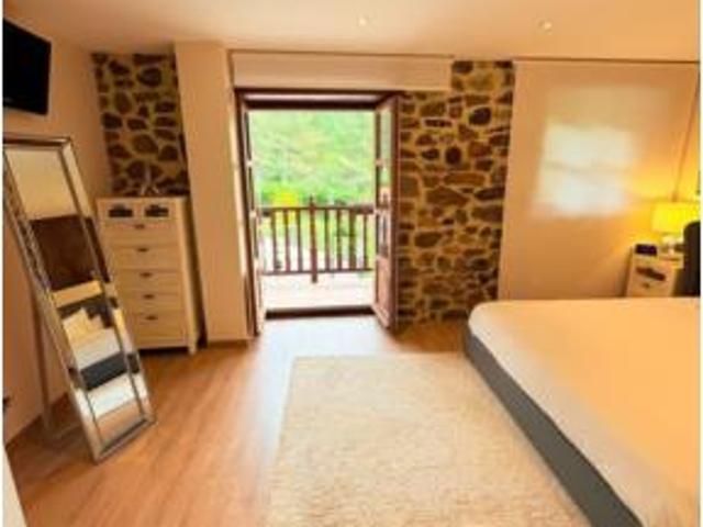 Casa en venta en Artzentales, Santa Cruz