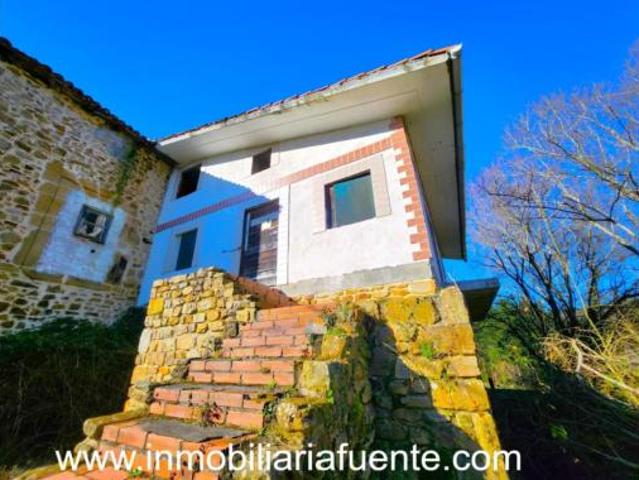 Casa en venta en Artzentales, Guipúzcoa