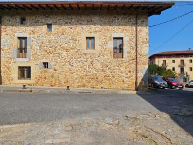 Casa en venta en Artzentales, Guipúzcoa