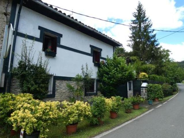 Casa en venta en Artziniega