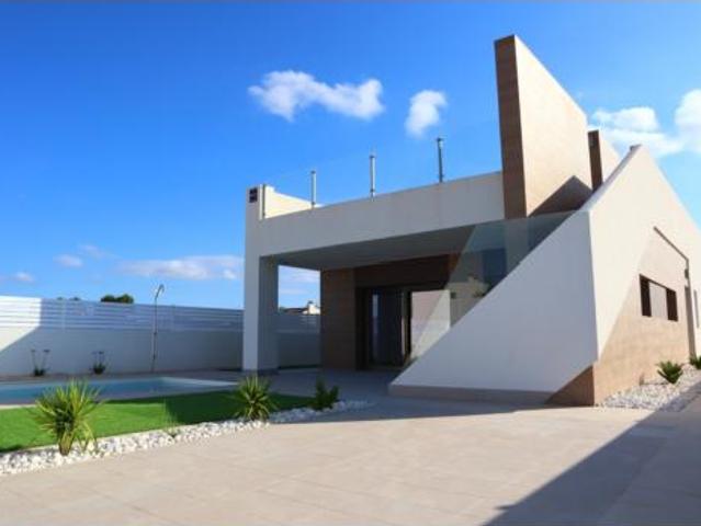Casa en venta en el Vinalopó Mitjà / El Vinalopó Medio, Valencia