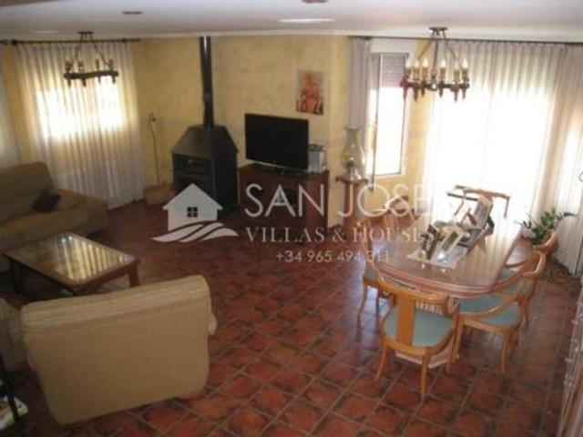 Casa en venta en el Vinalopó Mitjà / El Vinalopó Medio, Valencia