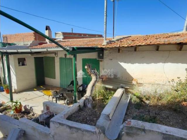 Casa en venta en el Vinalopó Mitjà / El Vinalopó Medio, Valencia