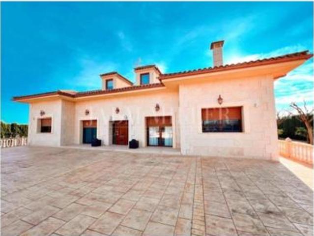 Casa en venta en el Vinalopó Mitjà / El Vinalopó Medio, Valencia