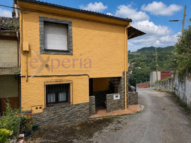 Casa en venta en Langreo, Asturias
