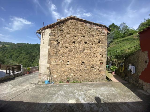 Casa en venta en Bimenes, Asturias