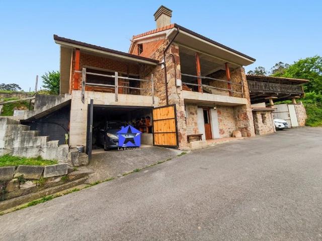 Casa en venta en Grado, Asturias