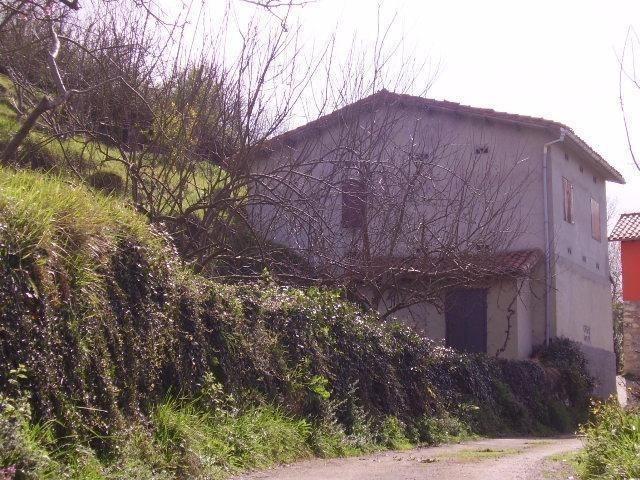 Casa en venta en Aces, Candamo