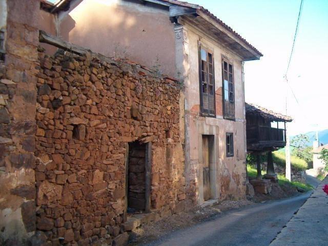 Casa en venta en Candamo, Sandiche