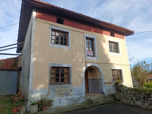 Casa en venta en Bricia, Llanes
