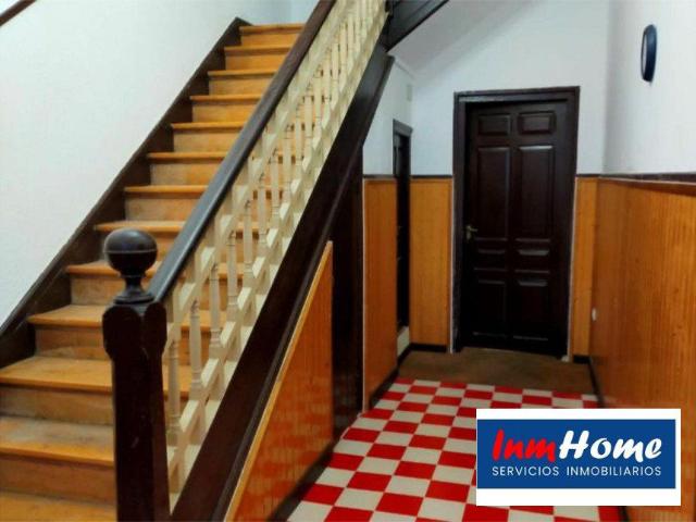 Casa en venta en Samartín, Salas
