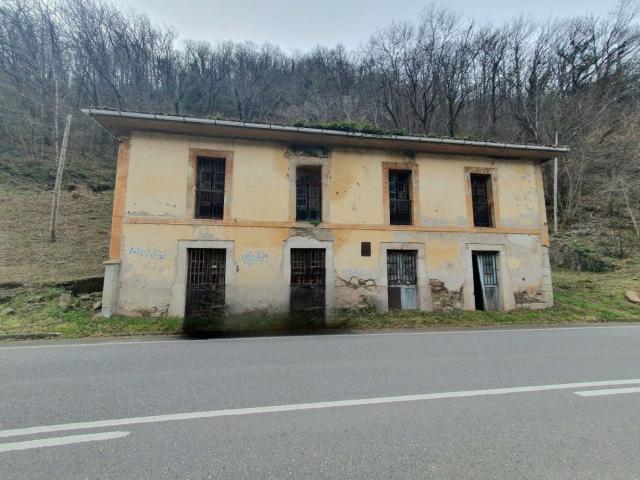 Casa en venta en Belmonte De Miranda