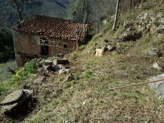 Casa en venta en Belmonte De Miranda, Asturias