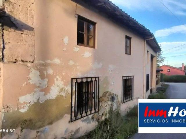 Casa en venta en Oviedo, Asturias