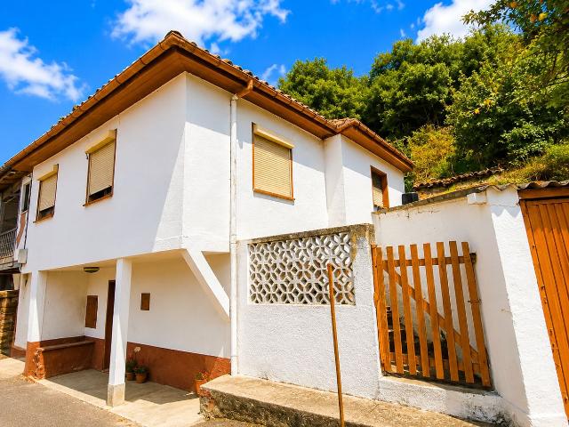 Casa en venta en Grado, Asturias