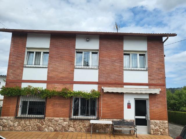 Casa en venta en Llanera, El Carbayu