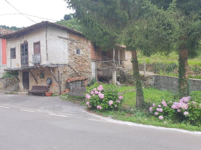Casa en venta en Grado, Asturias