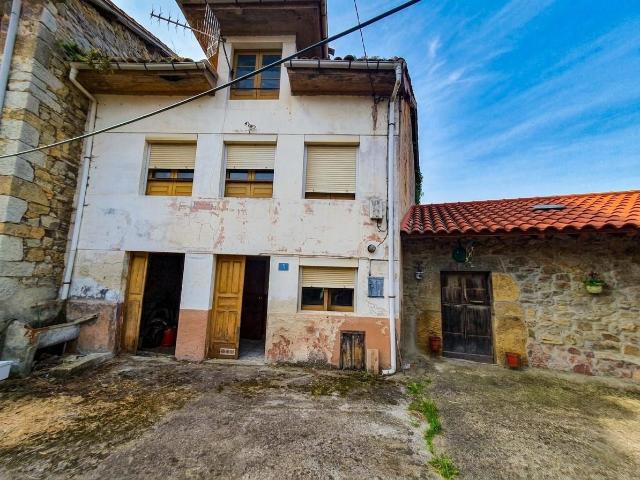 Casa en venta en Grado, Asturias