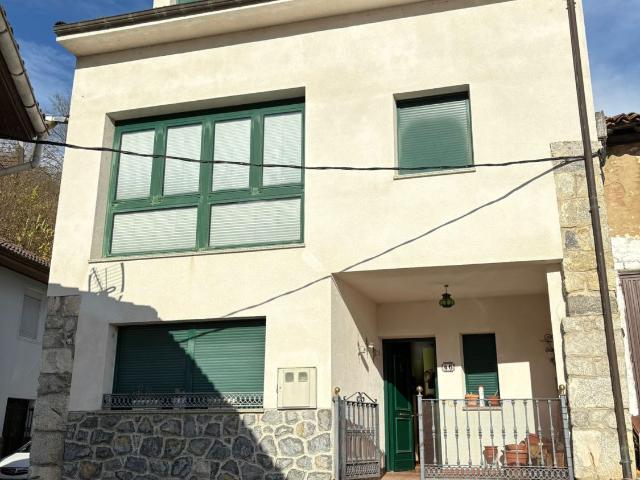 Casa en venta en Caso, Asturias
