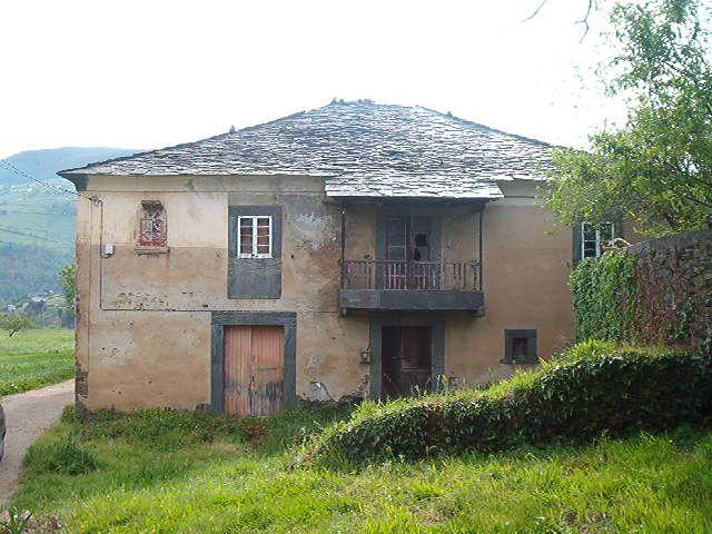 Casa en venta en Boal, Asturias